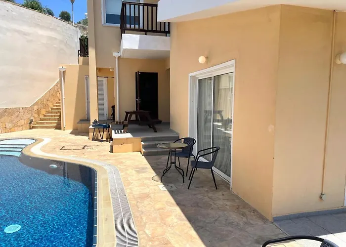 Melanos Village C1 Vila